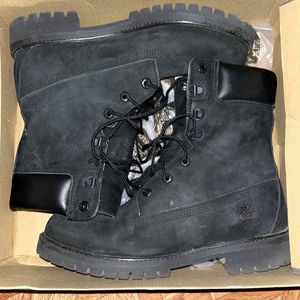 Almost New!! - image 4